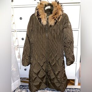 Post card brand puffer